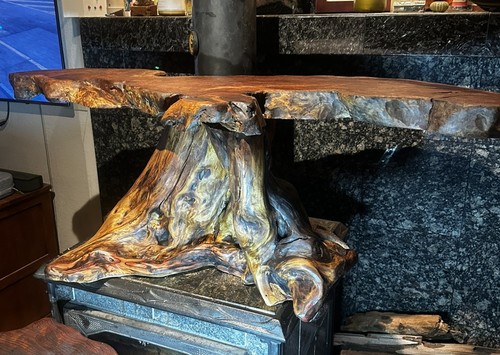 Live edge red - live,